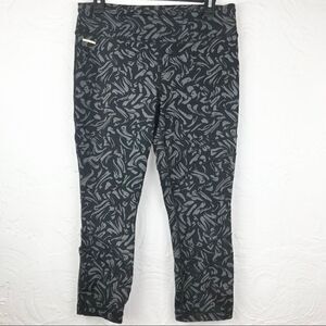 Lolë Black with gray print cropped leggings